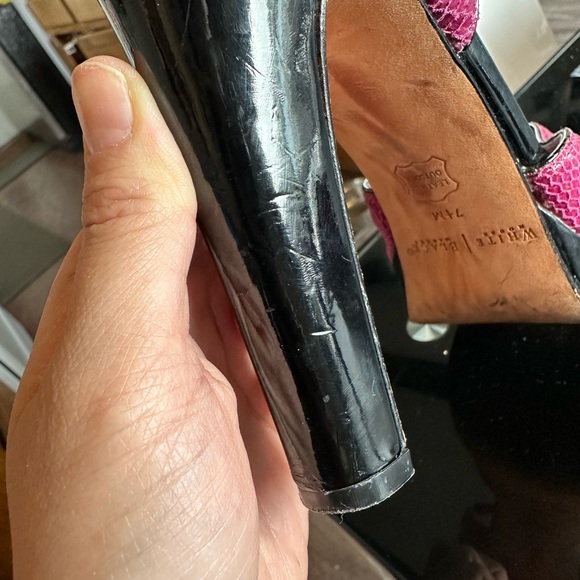 White House Black Market heels - Picture 6 of 7